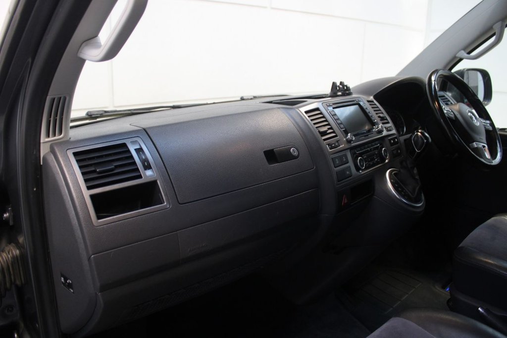 Used Volkswagen Caravelle 2015 for sale - 77593921: Photo 38