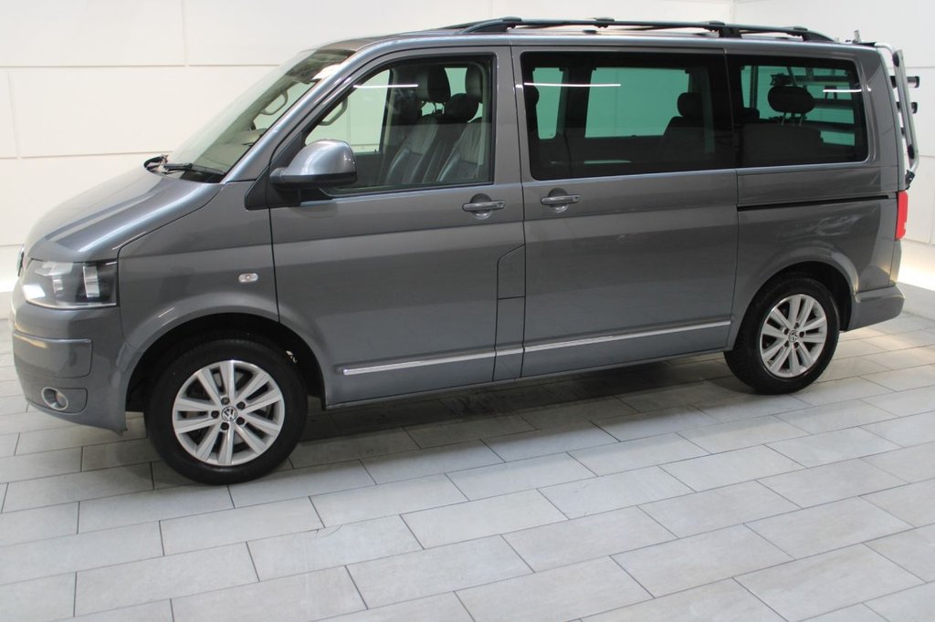 Used Volkswagen Caravelle 2015 for sale - 77593921: Photo 7