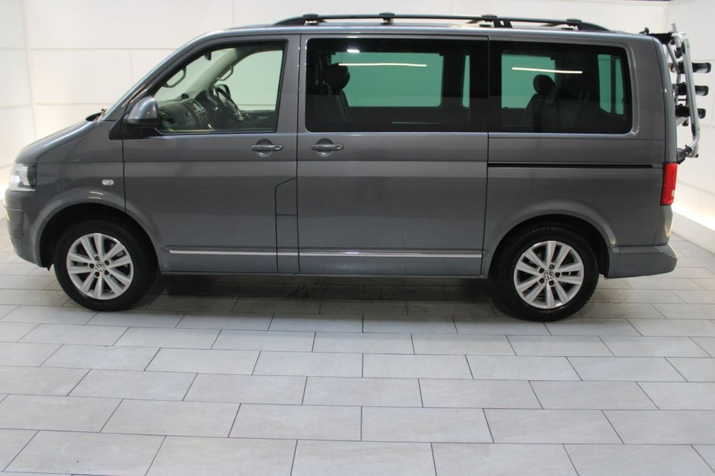 Used Volkswagen Caravelle 2015 for sale - 77593921: Photo 8