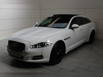 Used Jaguar XJ 2015 for sale - 75765212: Photo