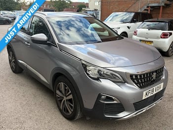 Used Peugeot 3008 2019 for sale - 79856521: Photo