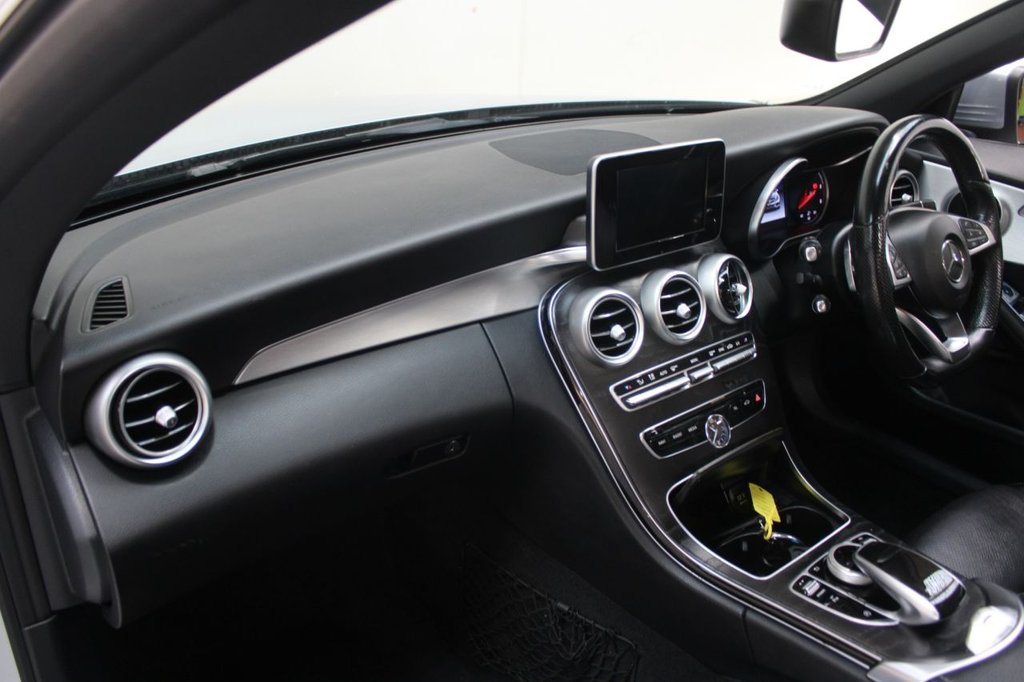 Used Mercedes-Benz C Class 2017 for sale - 76632573: Photo 38