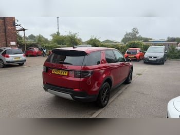 Used Land Rover Discovery Sport 2019 for sale - 79805159: Photo