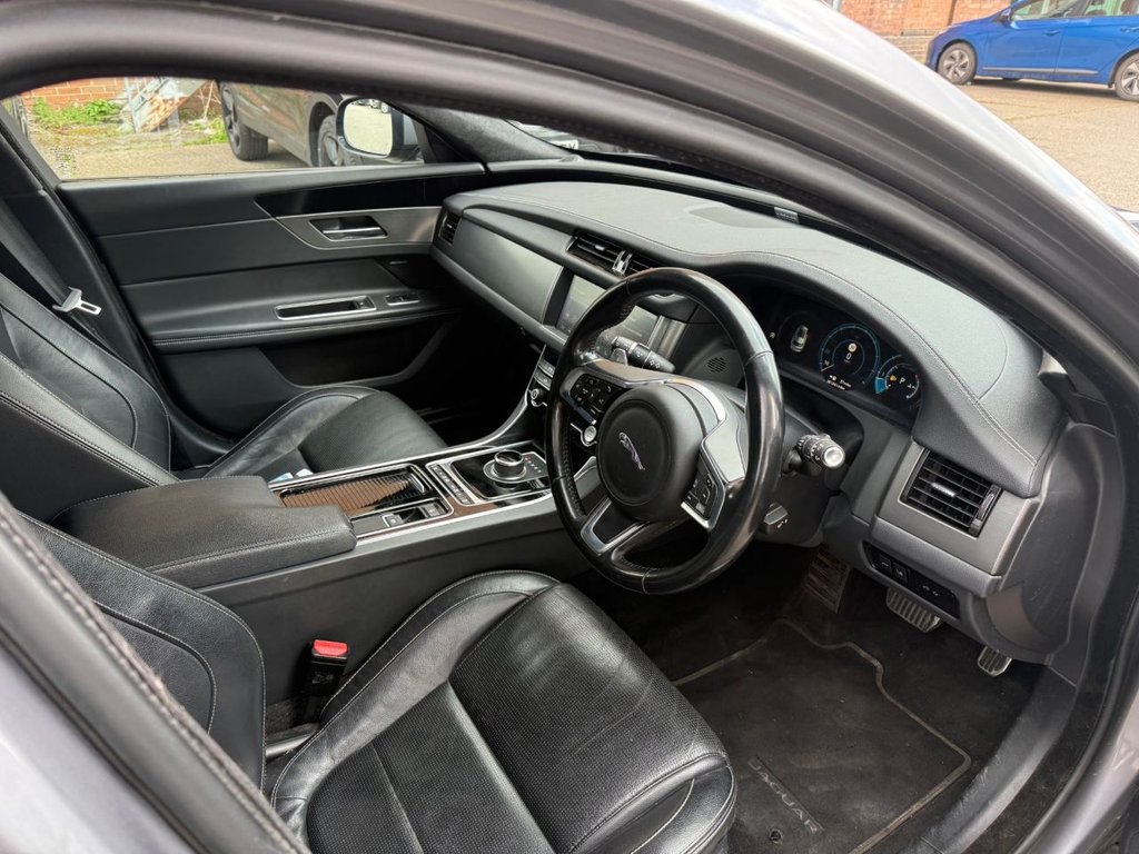 Used Jaguar XF 2020 for sale - 78082835: Photo 13