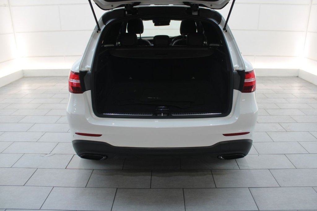 Used Mercedes-Benz GLC 2018 for sale - 77557717: Photo 15