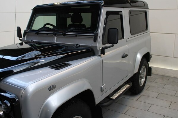 Used Land Rover Defender 90 2015 for sale - 70020899: Photo 5