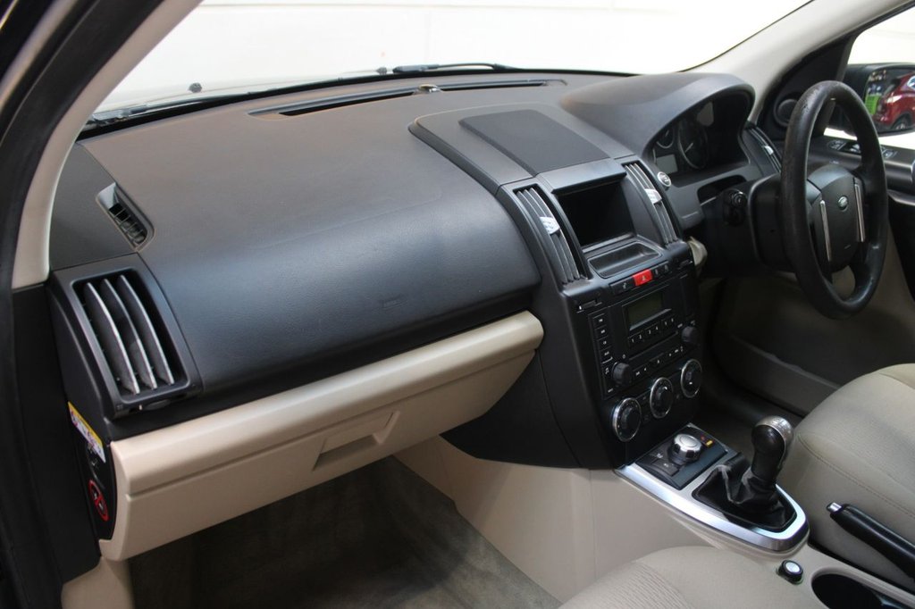 Used Land Rover Freelander 2 2011 for sale - 77463392: Photo 28