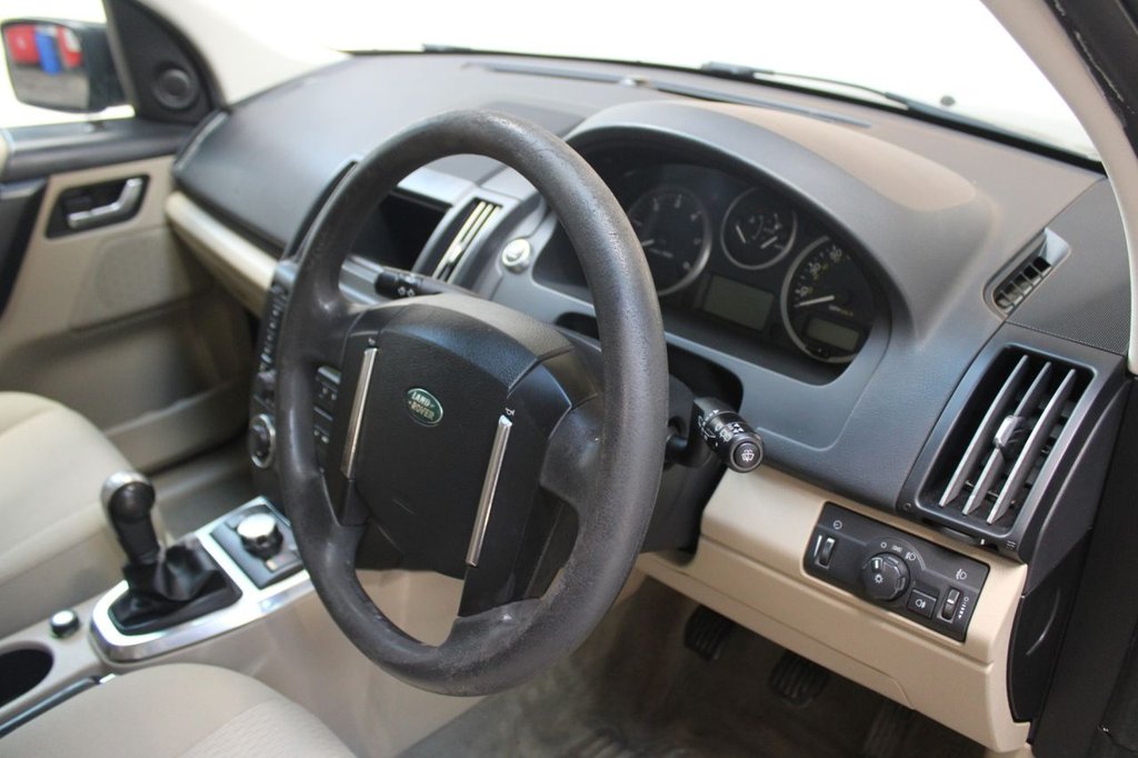 Used Land Rover Freelander 2 2011 for sale - 77463392: Photo 31