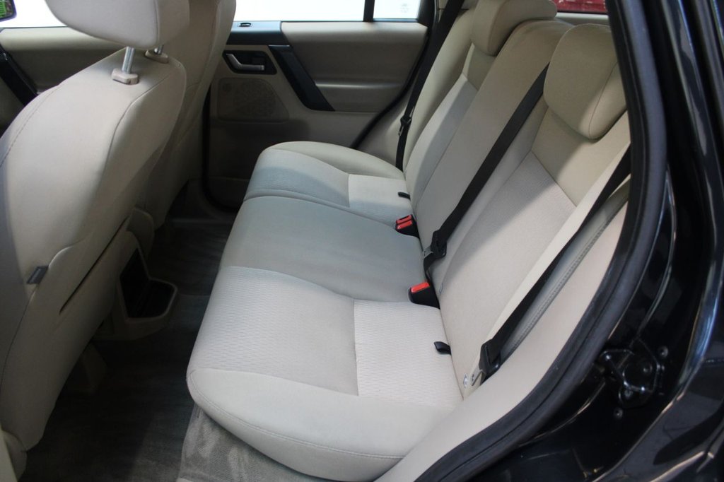 Used Land Rover Freelander 2 2011 for sale - 77463392: Photo 36