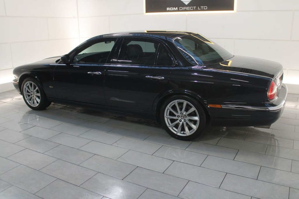 Used Jaguar XJ 2007 for sale - 77188251: Photo 10