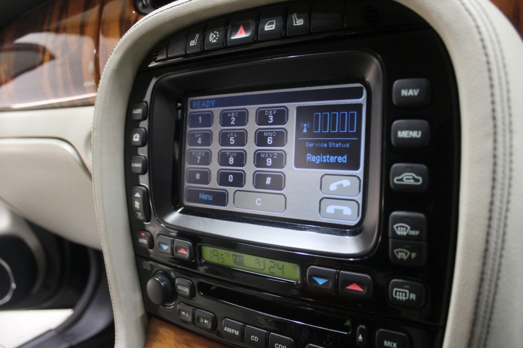 Used Jaguar XJ 2007 for sale - 77188251: Photo 30