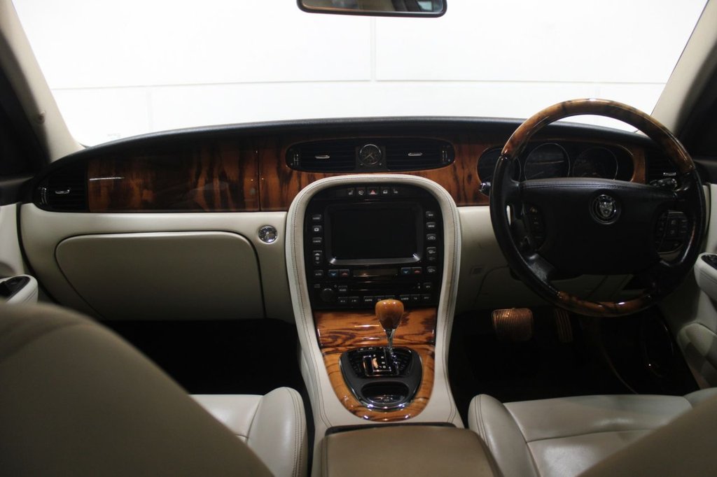 Used Jaguar XJ 2007 for sale - 77188251: Photo 36