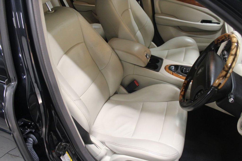 Used Jaguar XJ 2007 for sale - 77188251: Photo 40