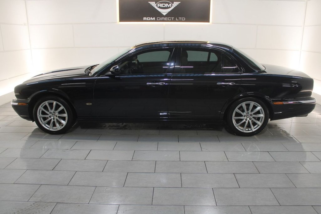 Used Jaguar XJ 2007 for sale - 77188251: Photo 8