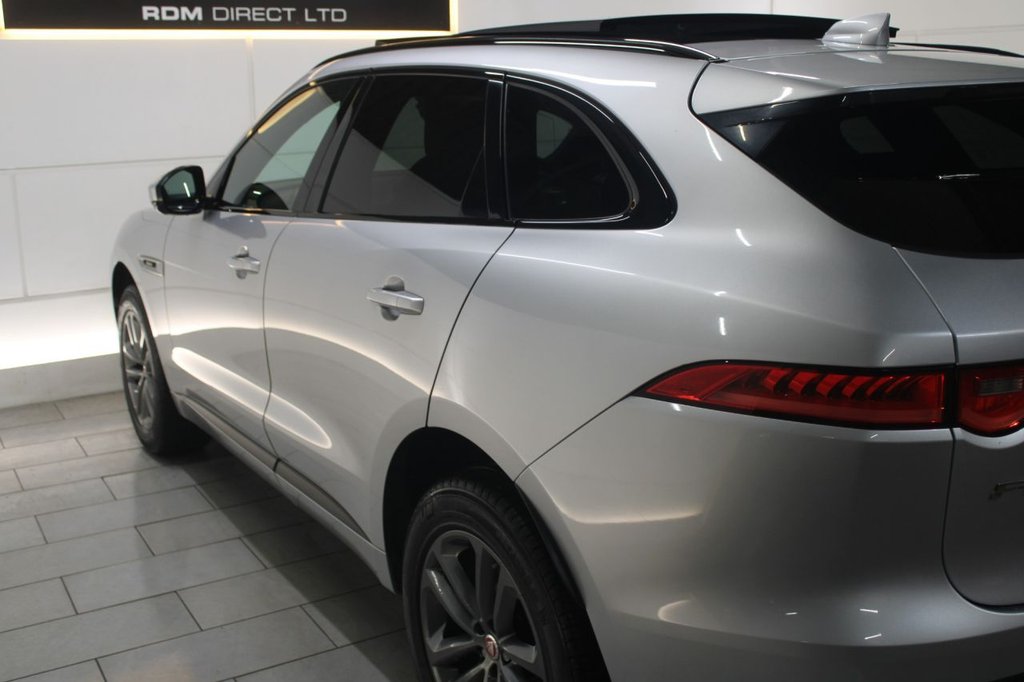 Used Jaguar F-Pace 2016 for sale - 76962414: Photo 12