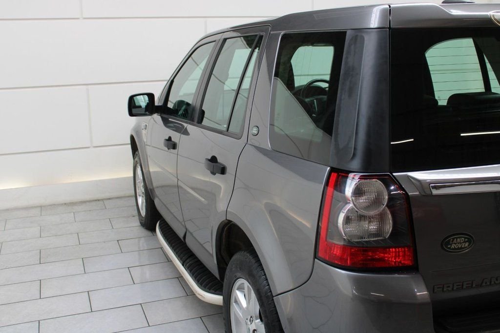 Used Land Rover Freelander 2011 for sale - 76909872: Photo 12