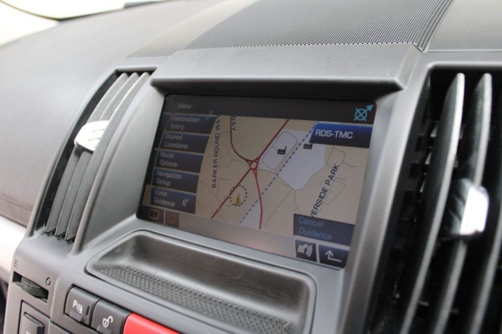 Used Land Rover Freelander 2011 for sale - 76909872: Photo 30