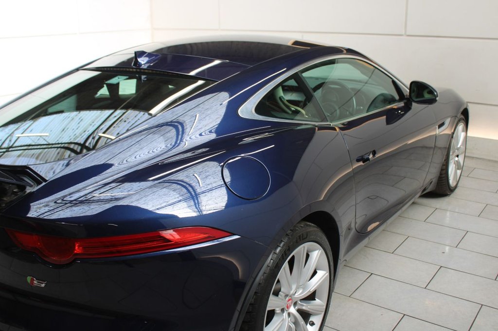 Used Jaguar F-Type 2014 for sale - 77642976: Photo 21