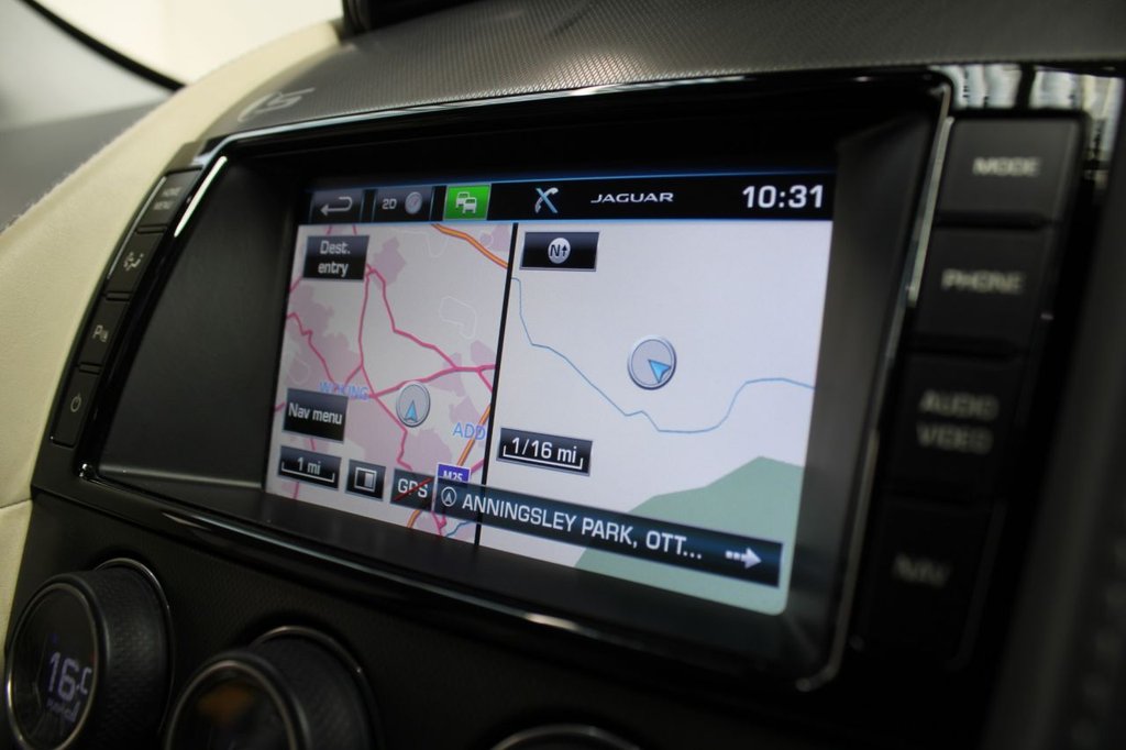 Used Jaguar F-Type 2014 for sale - 77642976: Photo 31