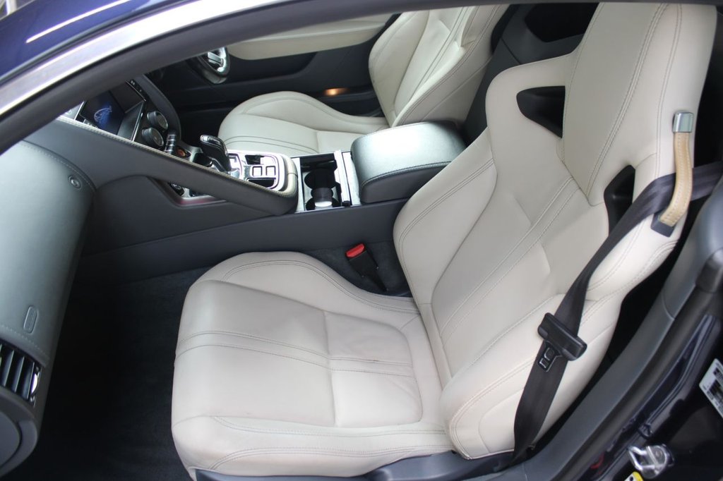 Used Jaguar F-Type 2014 for sale - 77642976: Photo 43