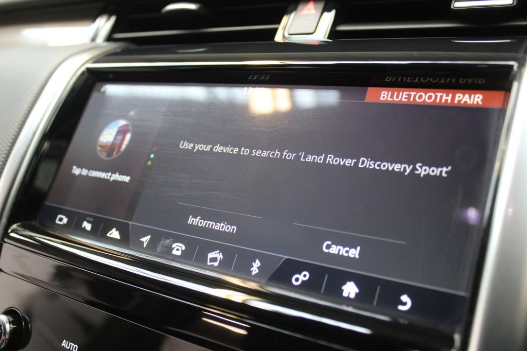 Used Land Rover Discovery Sport 2020 for sale - 76773056: Photo 32