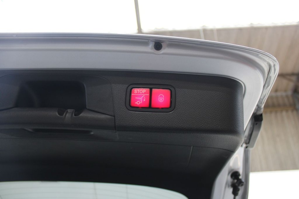 Used Mercedes-Benz GLC 2016 for sale - 75739050: Photo 18