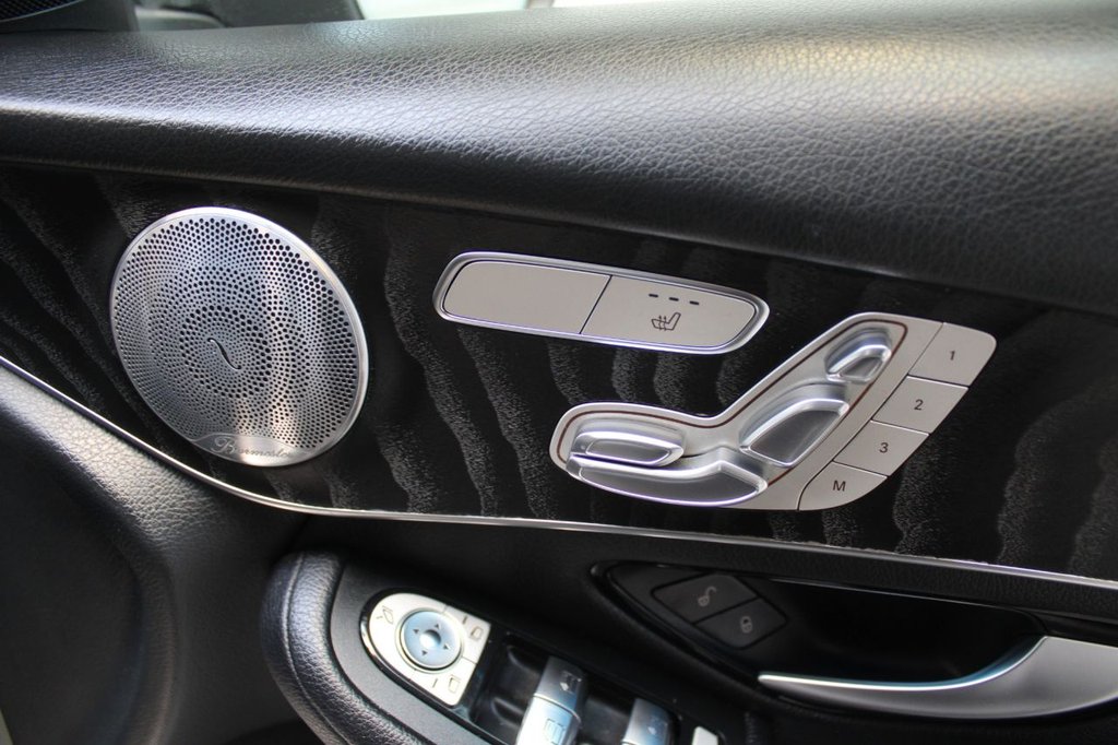 Used Mercedes-Benz GLC 2016 for sale - 75739050: Photo 36