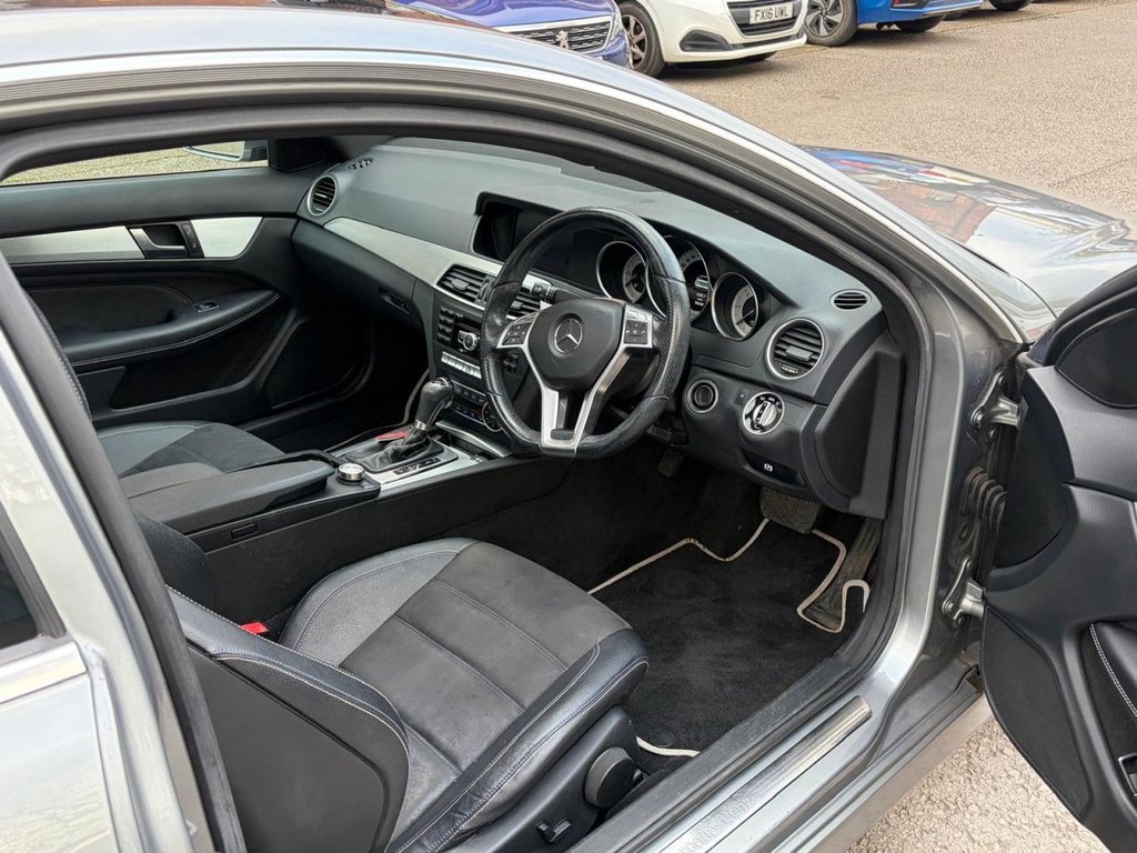 Used Mercedes-Benz C Class 2014 for sale - 78082845: Photo 9