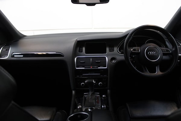 Used Audi Q7 2014 for sale - 75527710: Photo 35