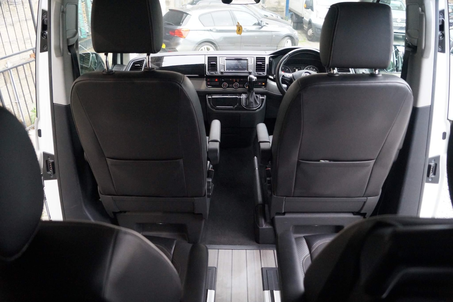 Used Volkswagen Caravelle 2024 for sale - 73435511: Photo 57
