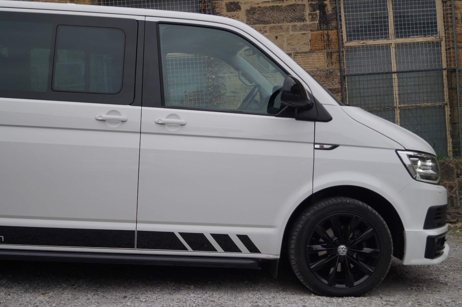 Used Volkswagen Caravelle 2024 for sale - 73435511: Photo 76
