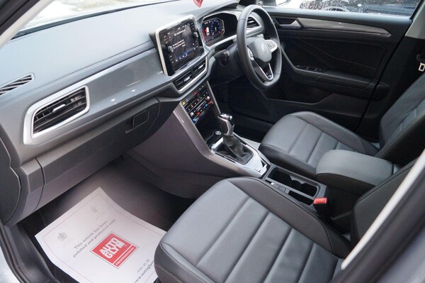 Used Volkswagen T-Roc 2023 for sale - 73458339: Photo 11