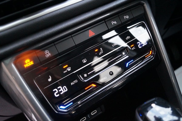Used Volkswagen T-Roc 2023 for sale - 73458339: Photo 19
