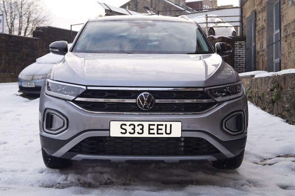Used Volkswagen T-Roc 2023 for sale - 73458339: Photo 3