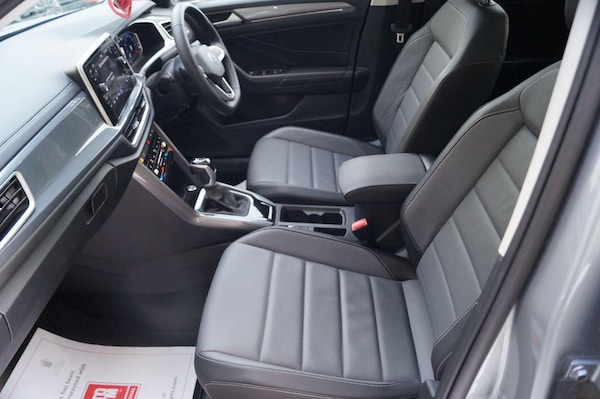 Used Volkswagen T-Roc 2023 for sale - 73458339: Photo 43