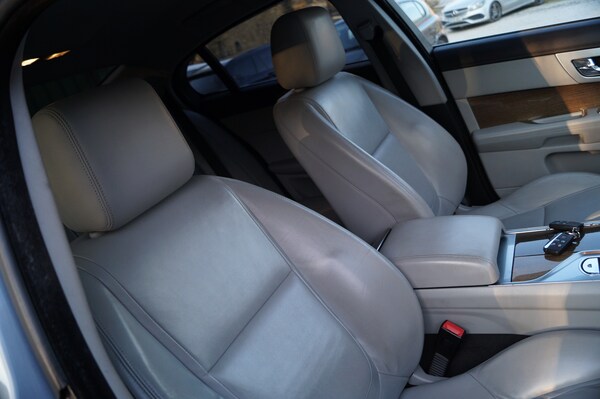 Used Jaguar XF 2013 for sale - 74238870: Photo 32