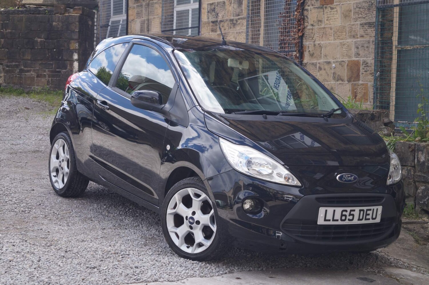 Vehicle 29