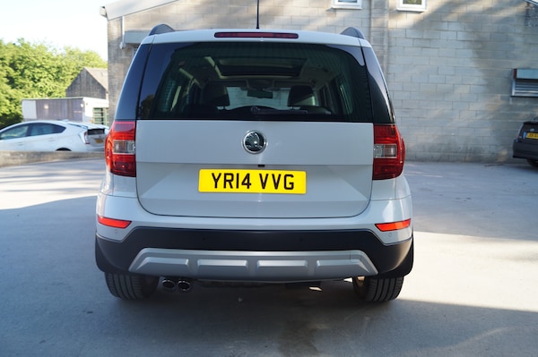 Used Skoda Yeti 2014 for sale - 74650627: Photo 4