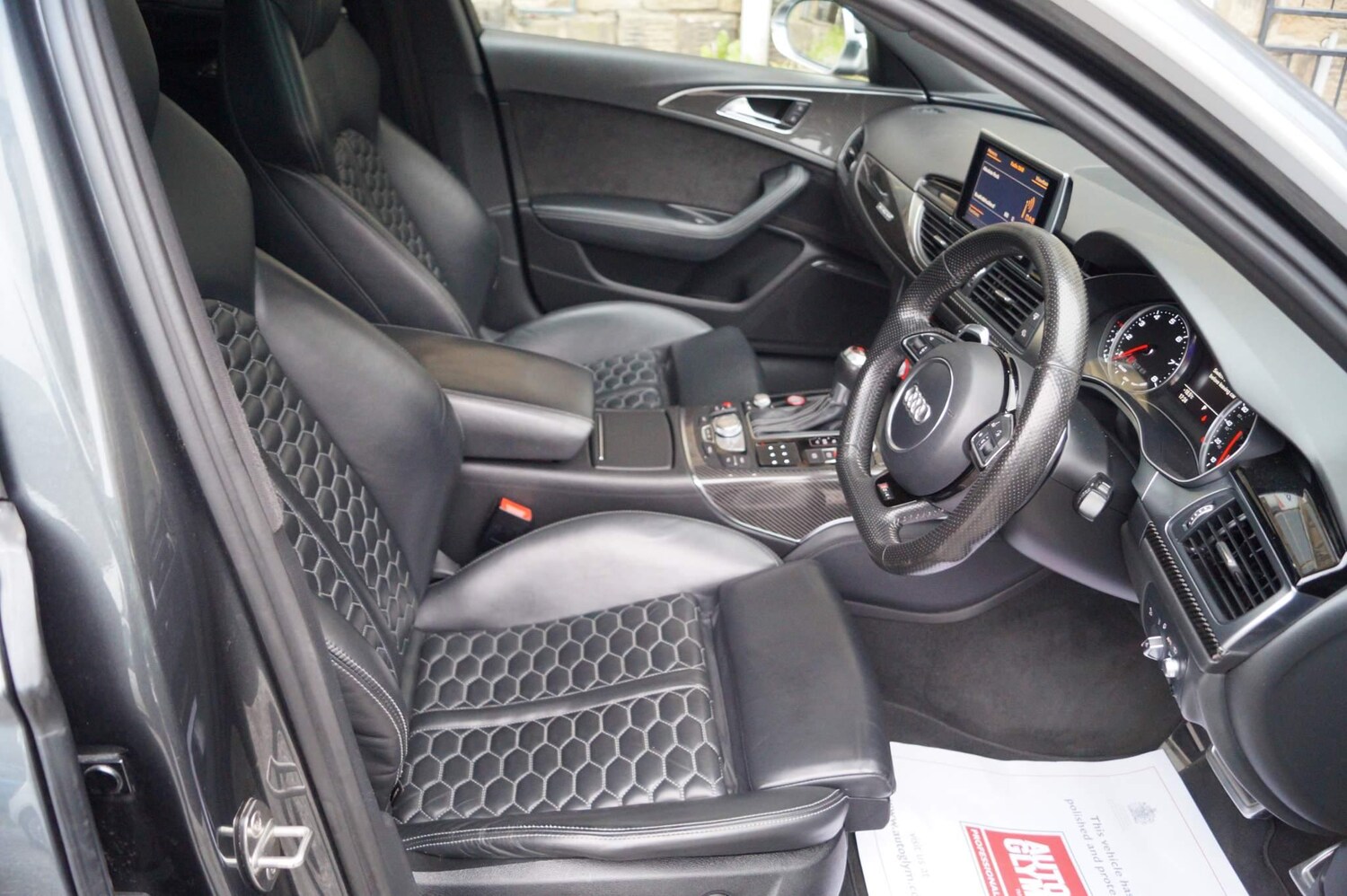 Used Audi RS6 Avant 2015 for sale - 73435583: Photo 57