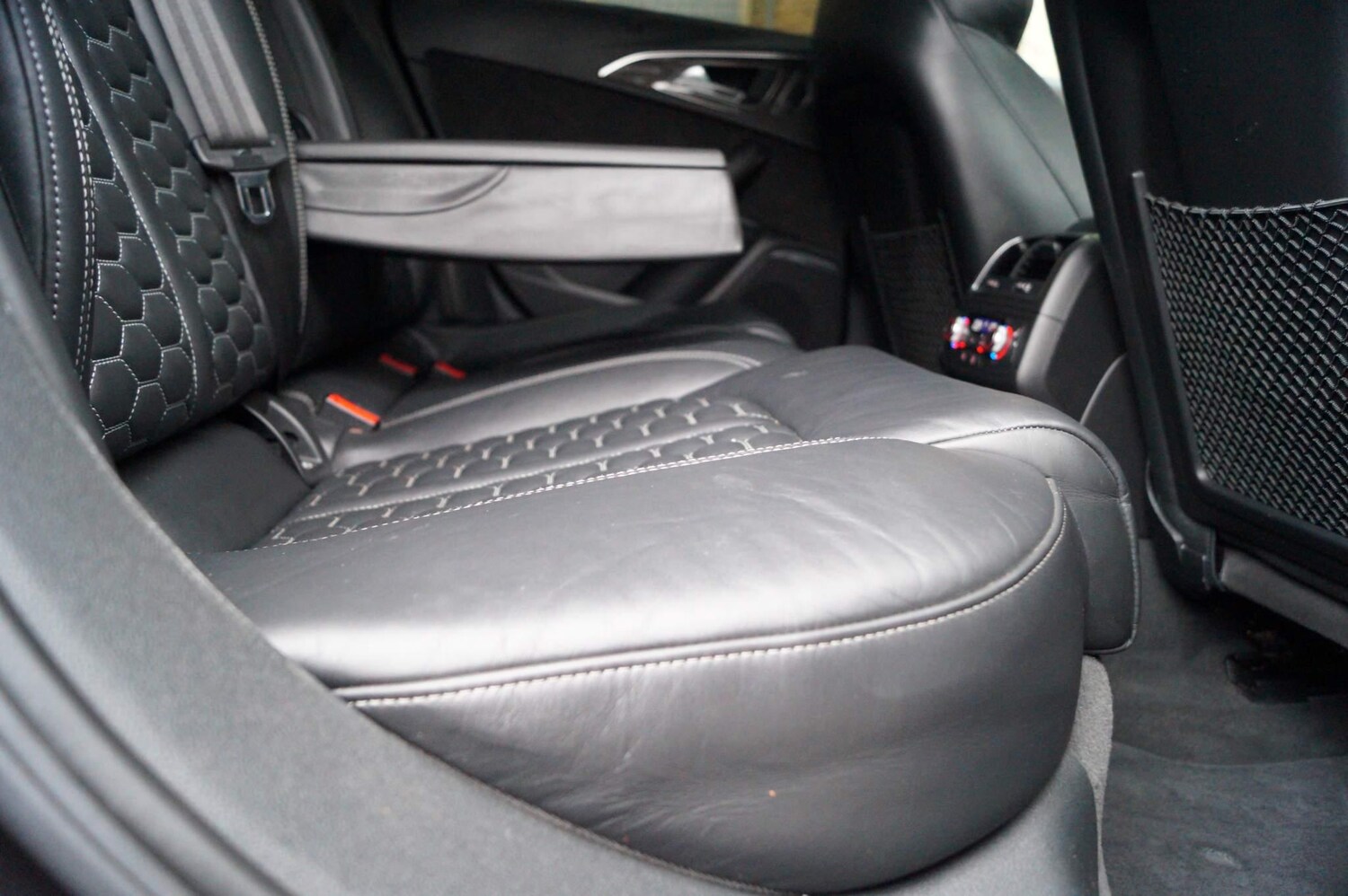 Used Audi RS6 Avant 2015 for sale - 73435583: Photo 64