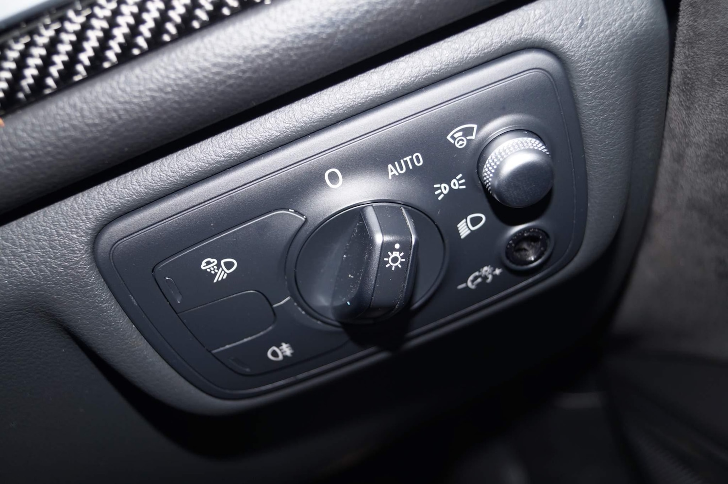 Used Audi RS6 Avant 2015 for sale - 73435583: Photo 84