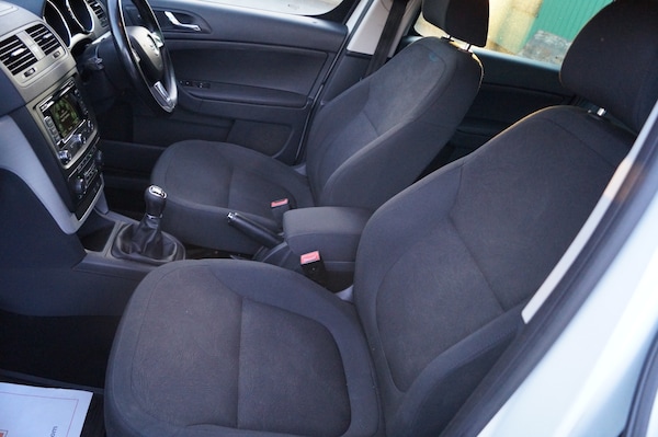 Used Skoda Yeti 2015 for sale - 74238837: Photo 48
