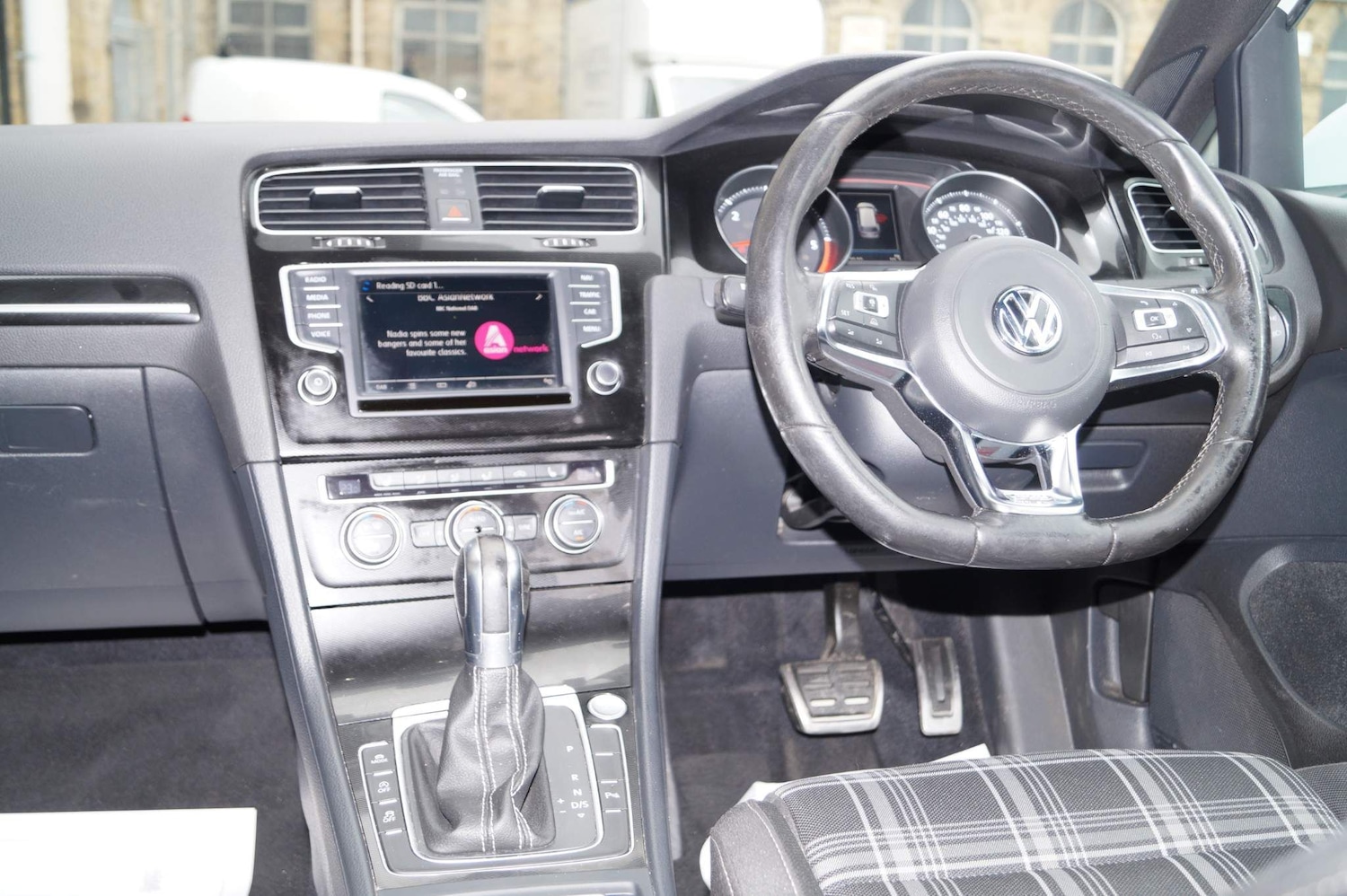 Used Volkswagen Golf 2016 for sale - 73435612: Photo 63