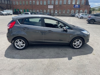 Used Ford Fiesta 2016 for sale - 78541281: Photo