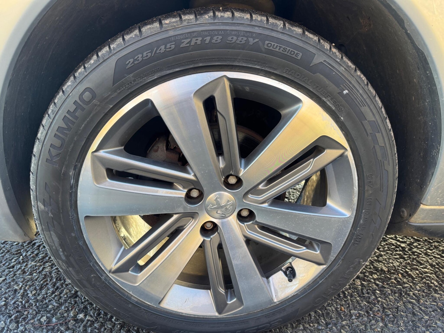 Used Peugeot 3008 2015 for sale - 77723107: Photo 16