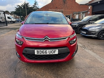 Used Citroen C4 Picasso 2016 for sale - 77683553: Photo