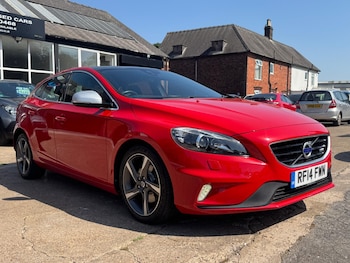 Used Volvo V40 2014 for sale - 79039335: Photo