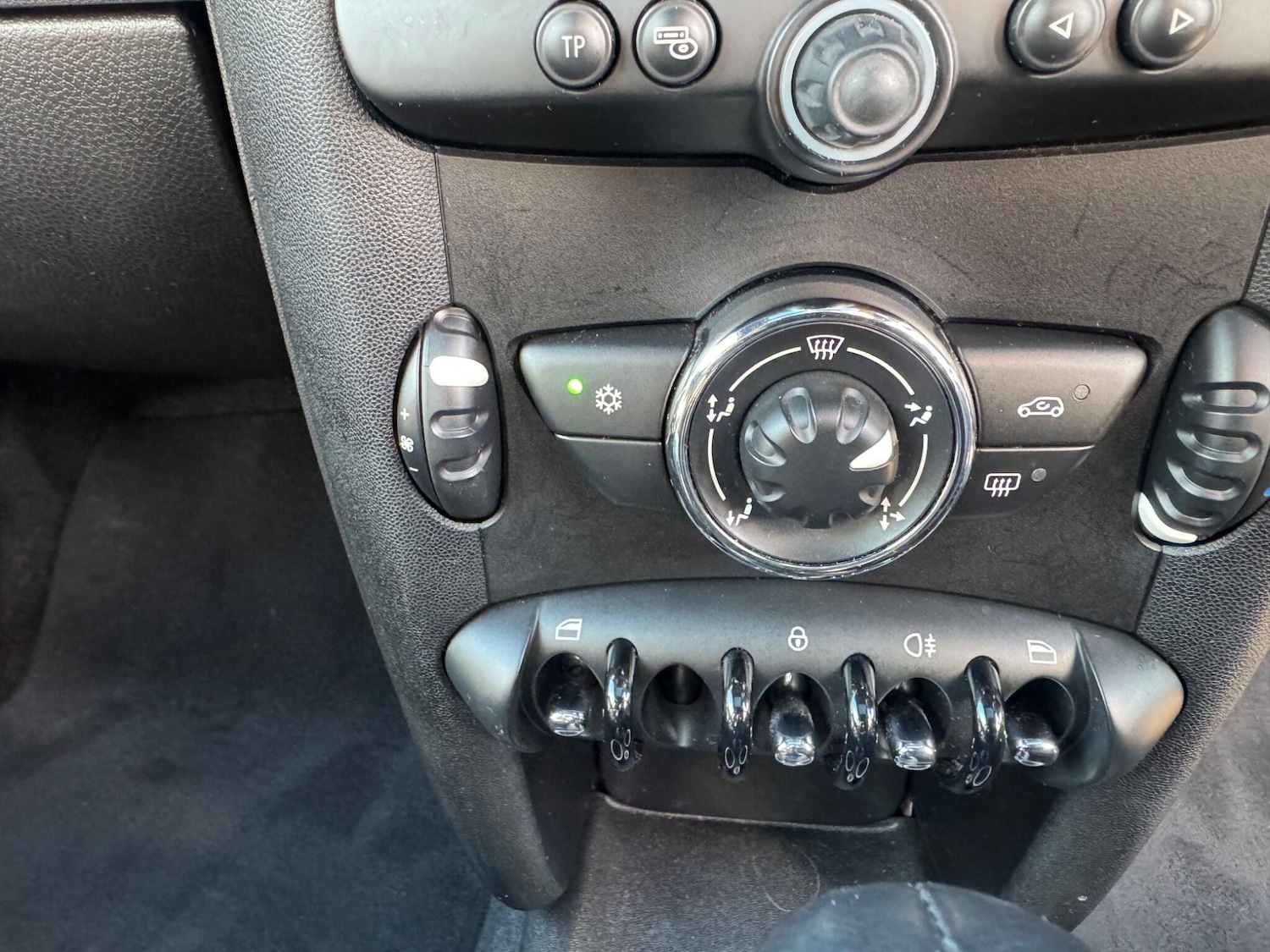 Used MINI Hatch 2012 for sale - 77993522: Photo 21