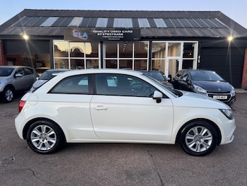 Used Audi A1 2011 for sale - 78448646: Photo