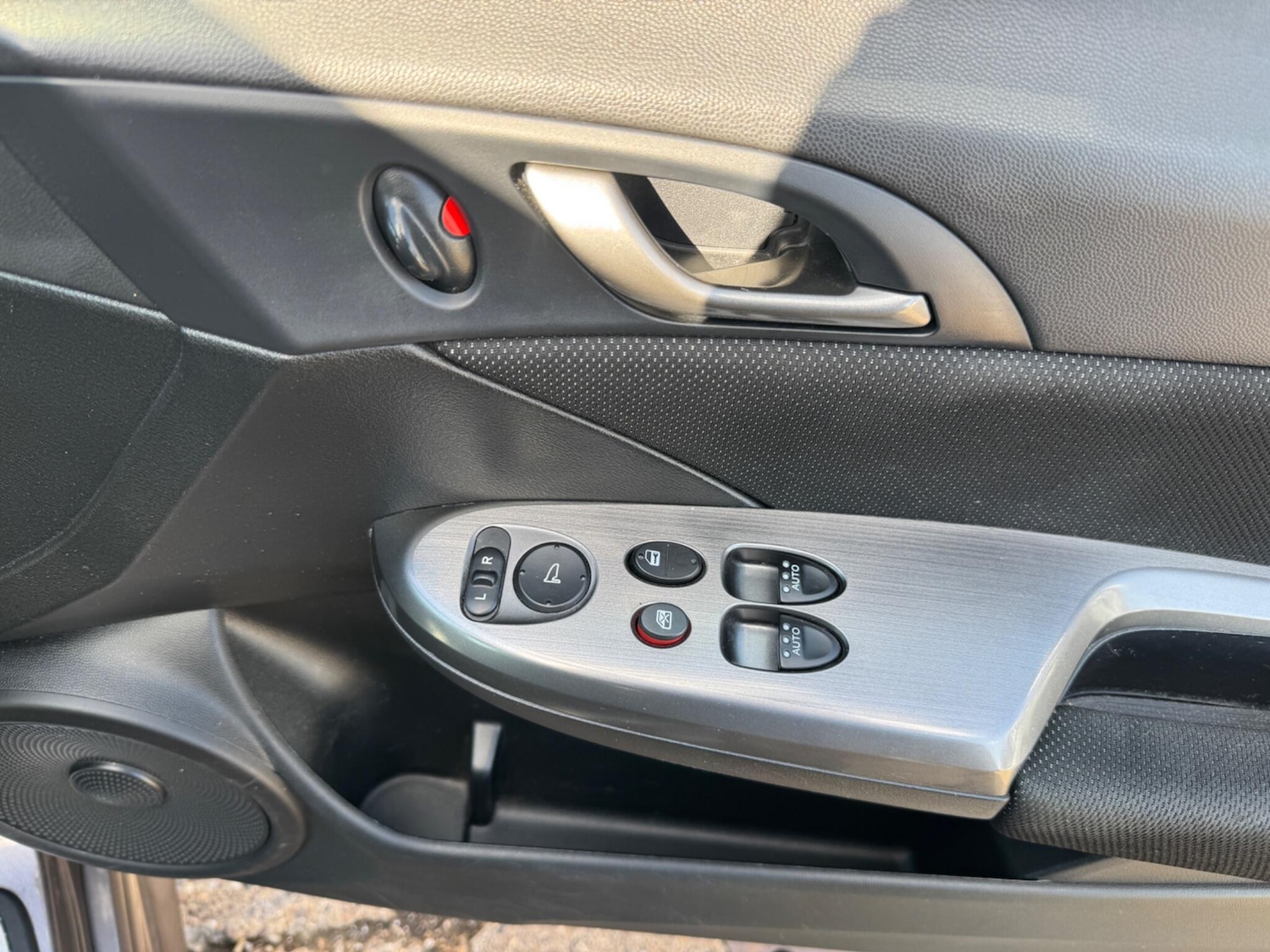 Used Honda Civic 2011 for sale - 78115253: Photo 34